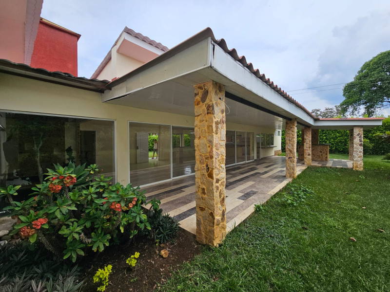 Casa En Arriendo - Alfaguara, Jamundí