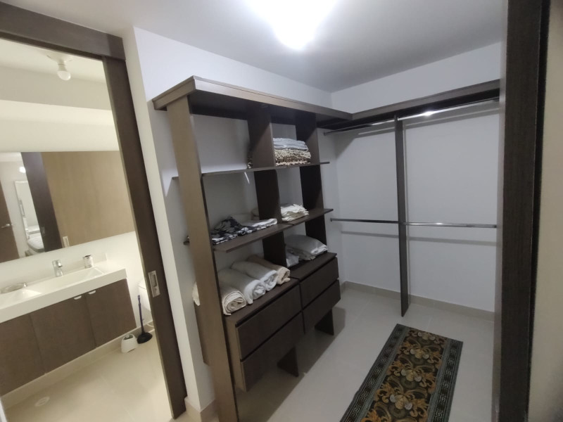Apartamento En Arriendo - Valle Del Lili, Cali