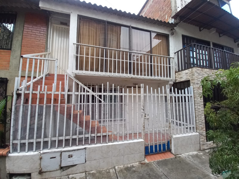 Casa En Arriendo - Parque Residencial El Bosque, Cali