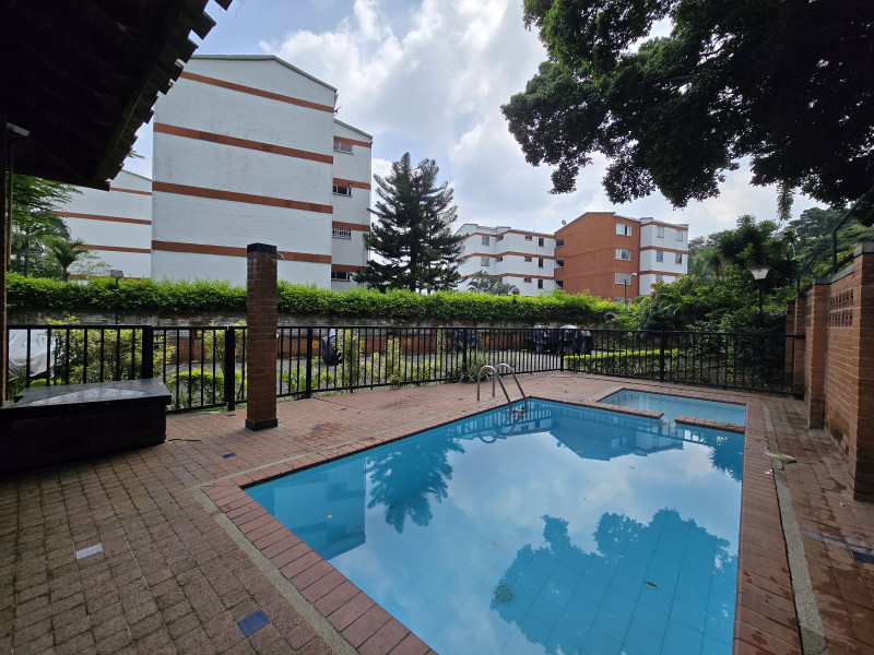 Apartamento En Venta - Santa Anita, Cali