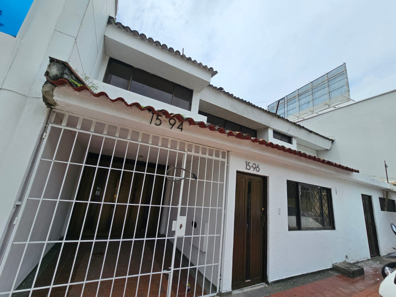 Casa En Arriendo - Ciudad Jardín, Cali
