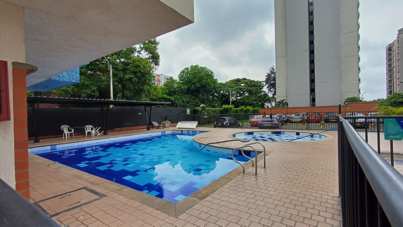 Apartamento En Arriendo - Prados Del Norte, Cali