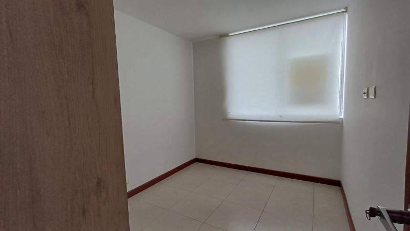 Apartamento En Arriendo - Prados Del Norte, Cali