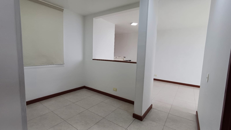 Apartamento En Arriendo - Prados Del Norte, Cali