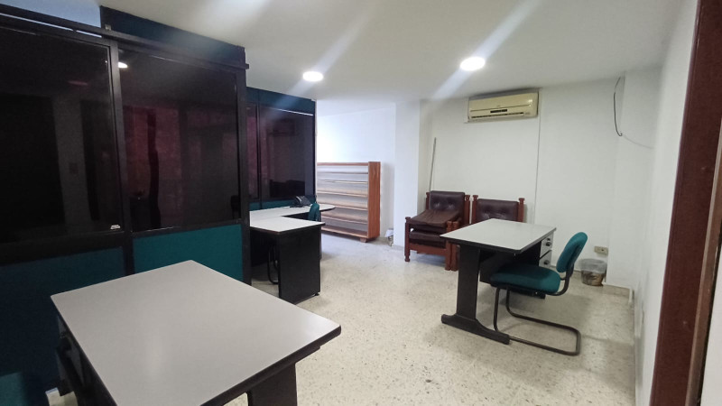 Oficina En Arriendo - Versalles, Cali