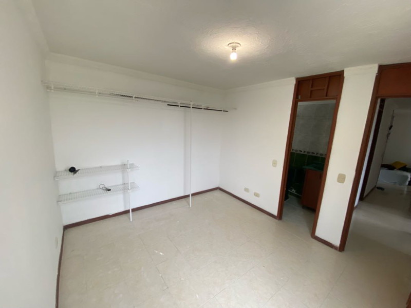 Apartamento En Venta - El Aguacatal, Cali