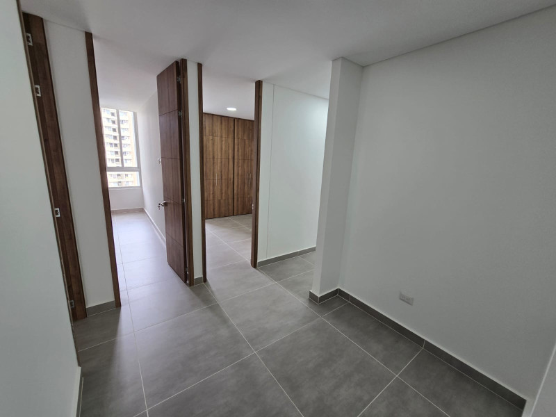 Apartamento En Arriendo - Ciudad Jardín, Cali