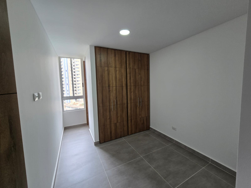 Apartamento En Arriendo - Ciudad Jardín, Cali