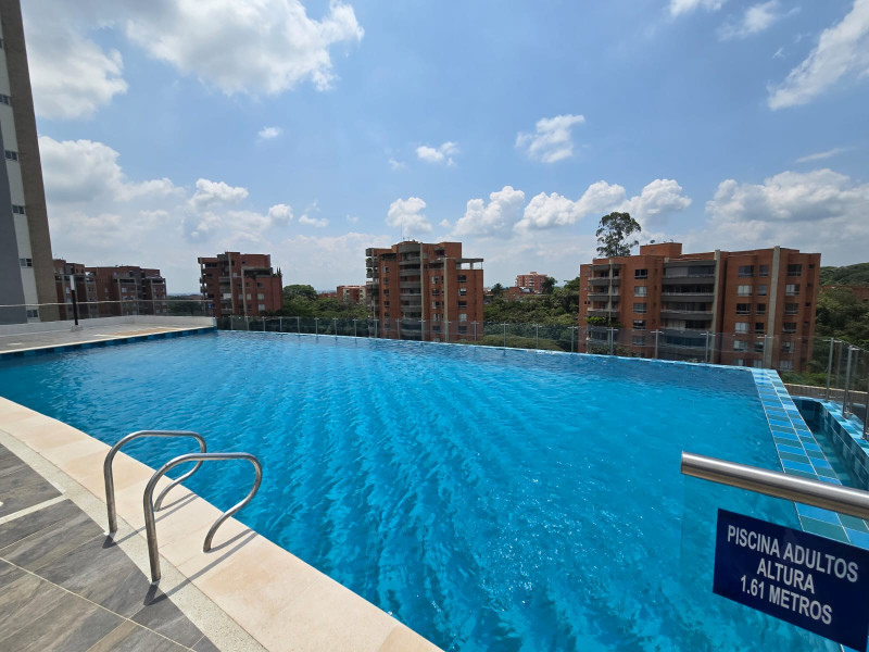 Apartamento En Arriendo - Ciudad Jardín, Cali