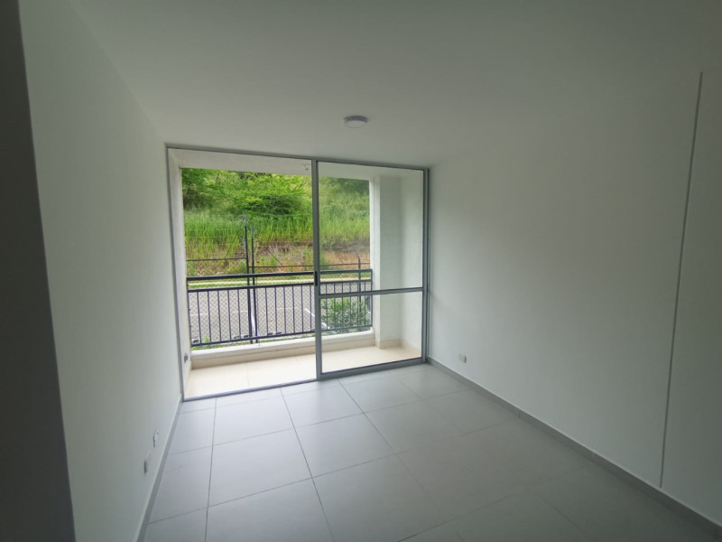 Apartamento En Arriendo - Ciudad Guabinas, Yumbo