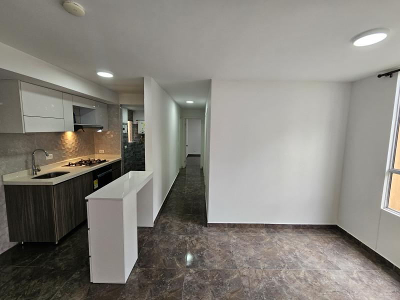Apartamento En Arriendo - El Aguacatal, Cali