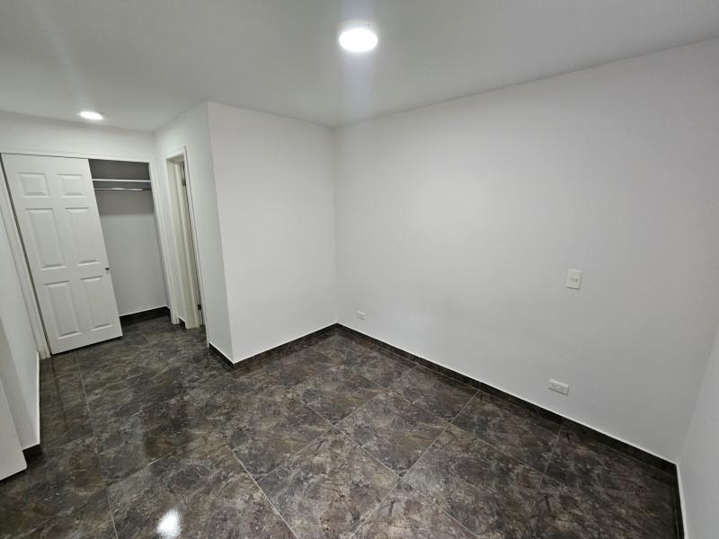 Apartamento En Arriendo - El Aguacatal, Cali