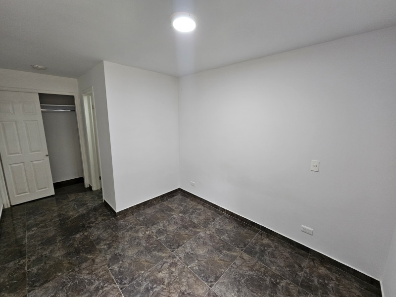 Apartamento En Arriendo - El Aguacatal, Cali