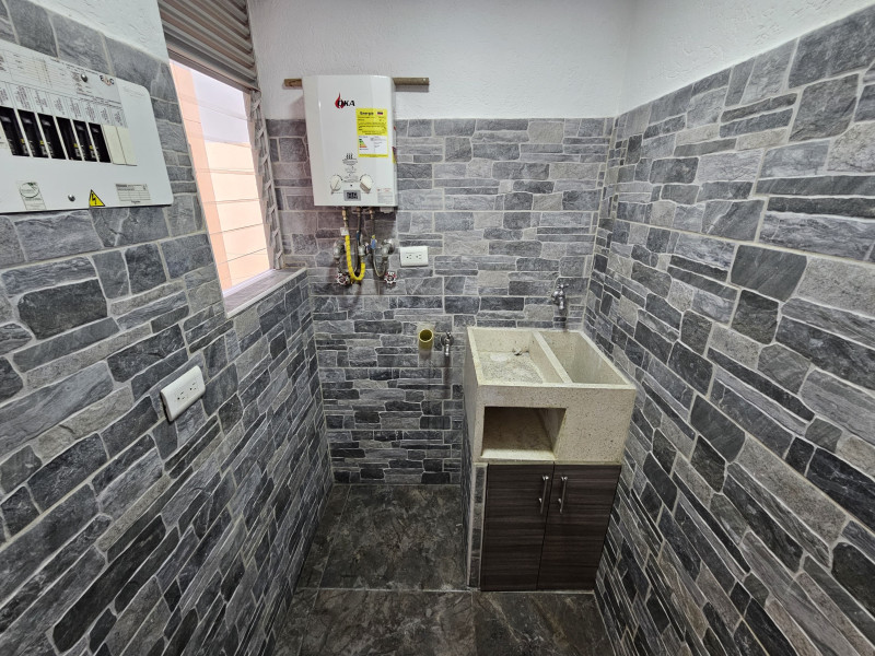 Apartamento En Arriendo - El Aguacatal, Cali