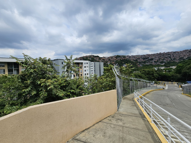 Apartamento En Arriendo - El Aguacatal, Cali