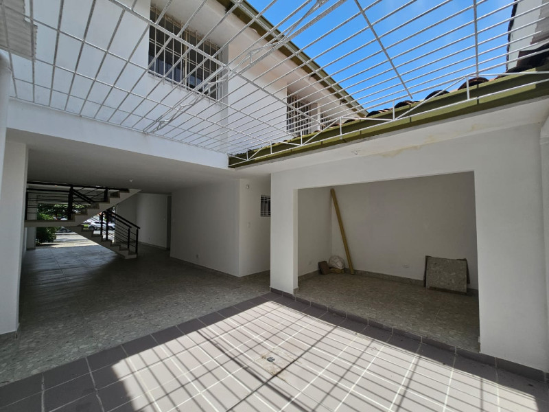 Casa En Arriendo - Pampalinda, Cali