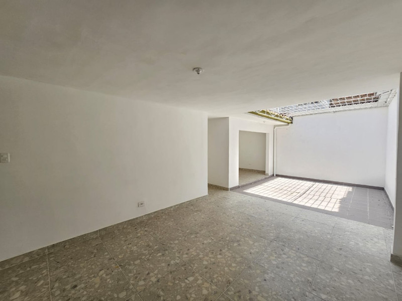 Casa En Arriendo - Pampalinda, Cali