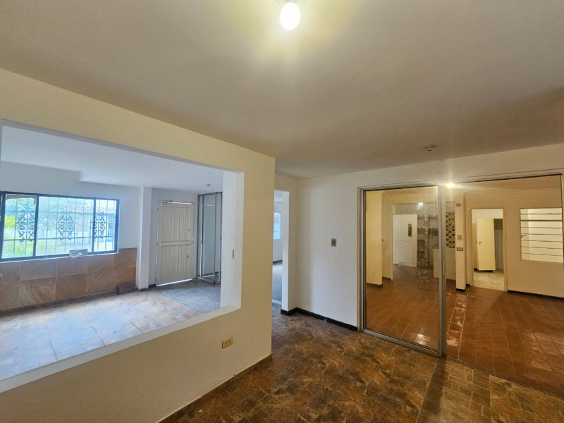 Casa En Arriendo - Pampalinda, Cali