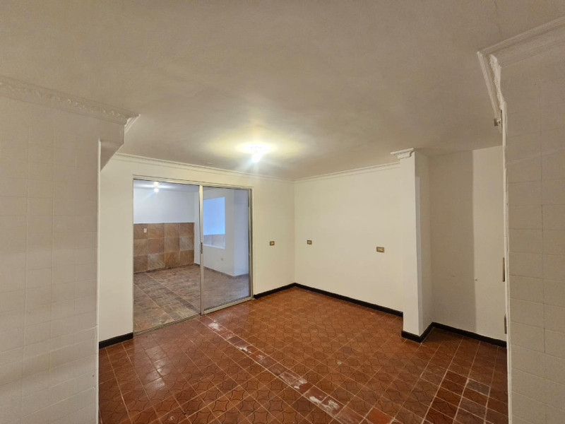Casa En Arriendo - Pampalinda, Cali