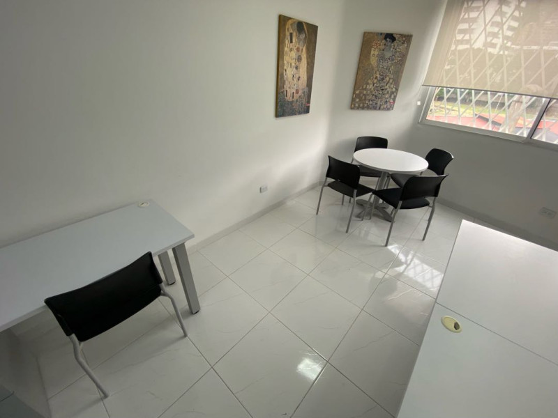 Oficina En Venta - Granada, Cali