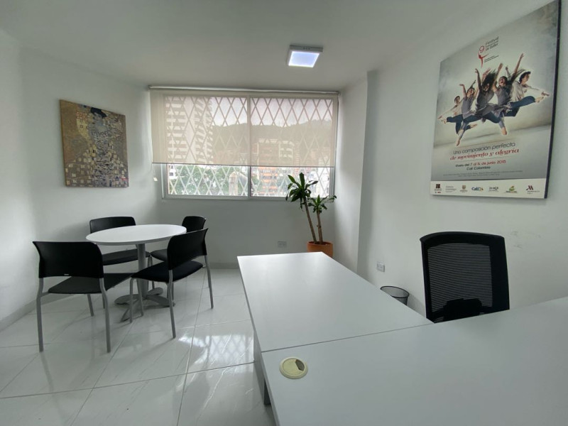 Oficina En Venta - Granada, Cali