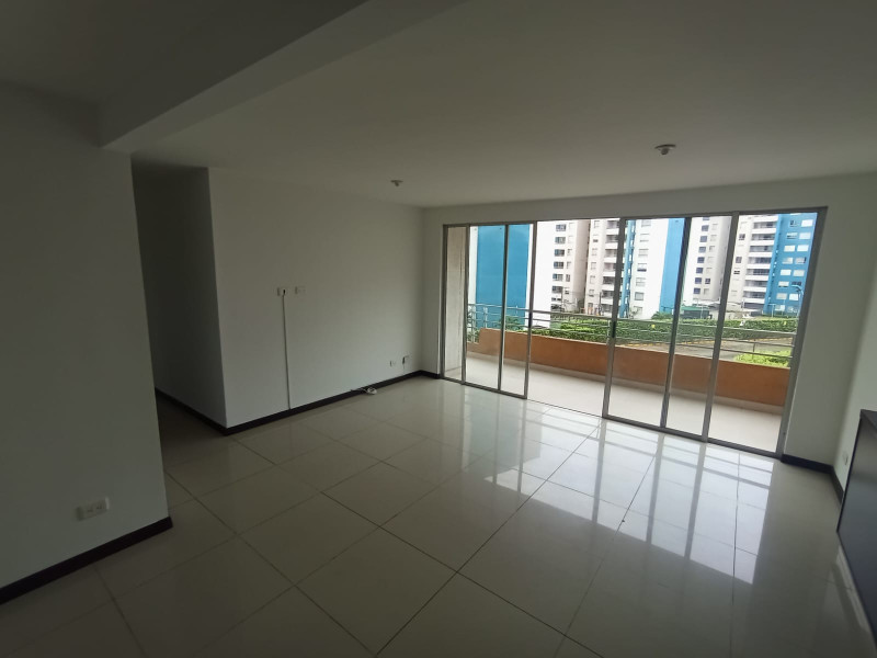 Apartamento En Arriendo - La Flora, Cali