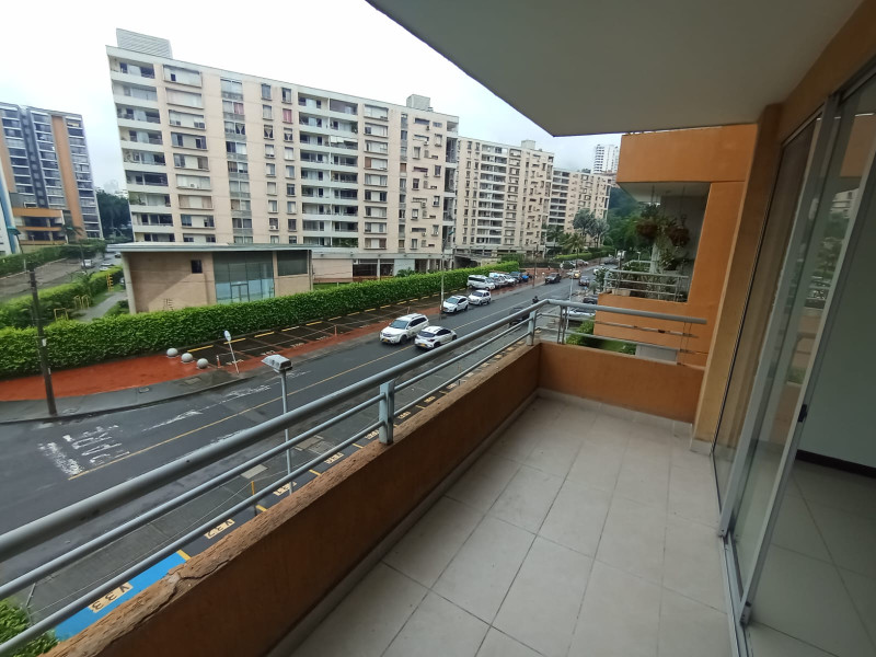 Apartamento En Arriendo - La Flora, Cali