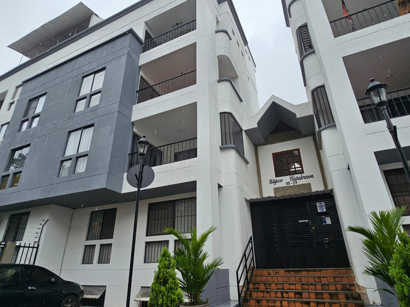 Apartamento En Arriendo - El Ingenio 1, Cali