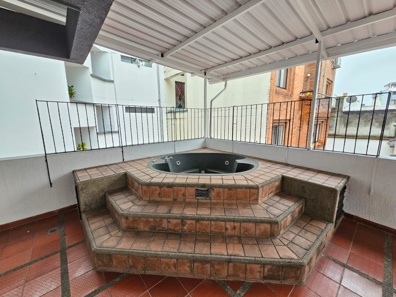 Apartamento En Arriendo - El Ingenio 1, Cali