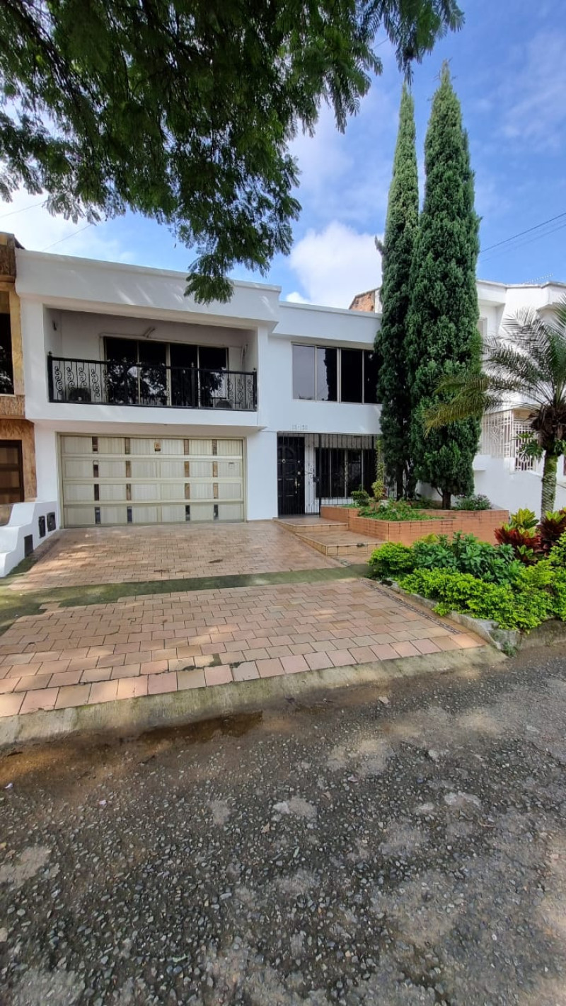 Casa En Arriendo - El Ingenio 1, Cali
