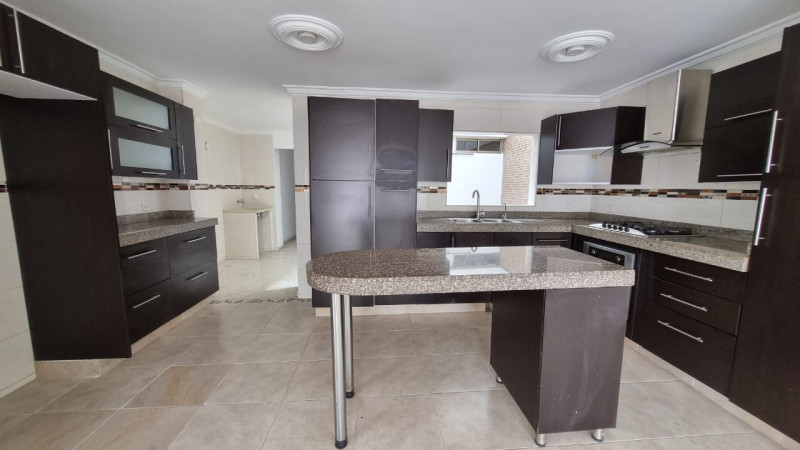Casa En Arriendo - El Ingenio 1, Cali