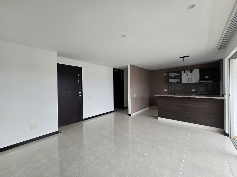 Apartamento En Venta - El Refugio, Cali