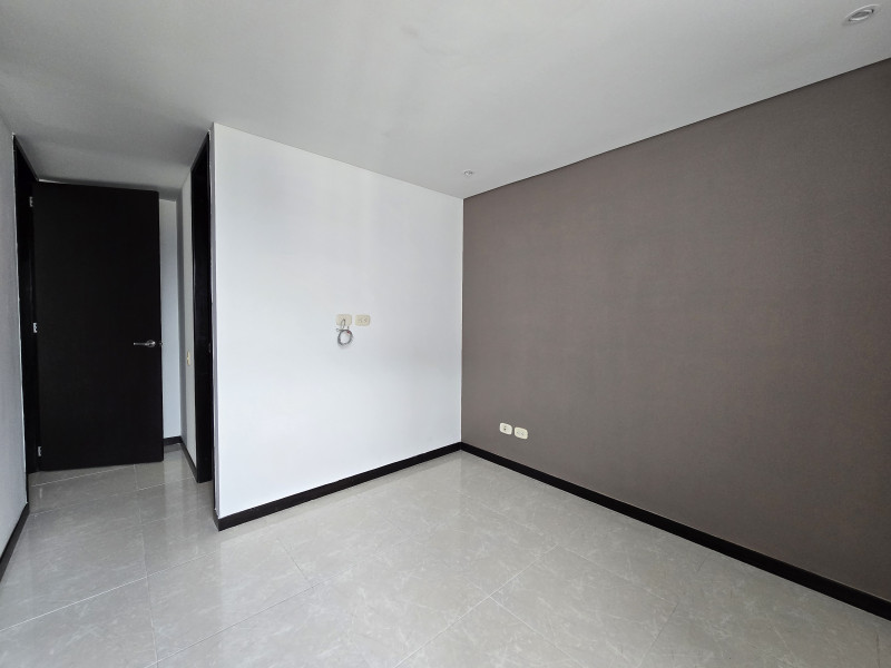 Apartamento En Venta - El Refugio, Cali