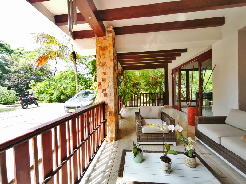 Casa Campestre En Arriendo - Mameyal, Cali