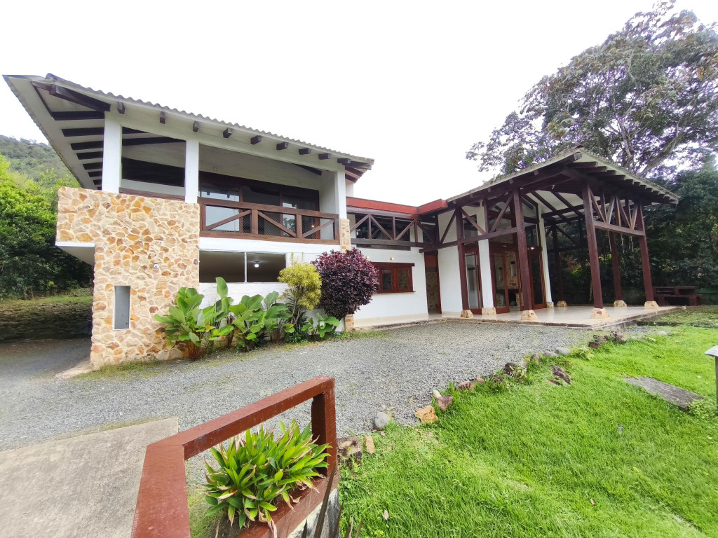 Casa Campestre En Venta - Pance, Cali