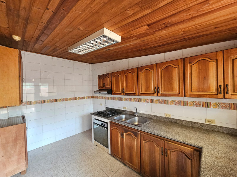 Casa En Arriendo - El Refugio, Cali