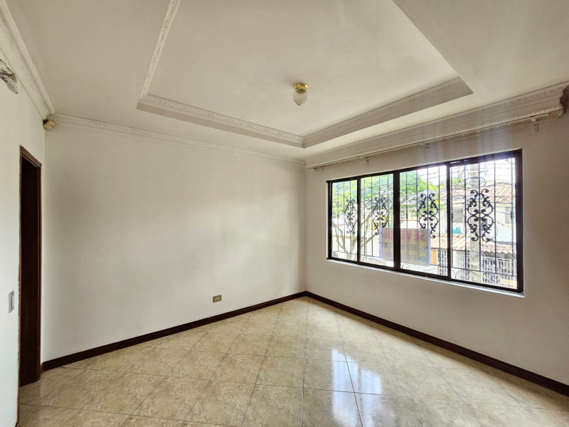 Casa En Arriendo - El Refugio, Cali