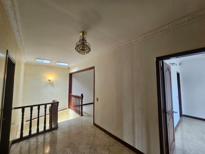 Casa En Arriendo - El Refugio, Cali