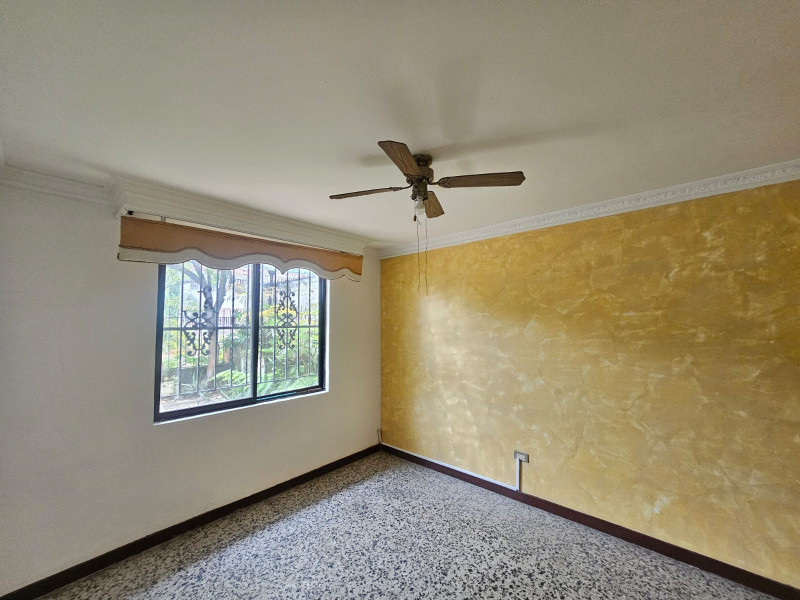 Casa En Arriendo - El Refugio, Cali