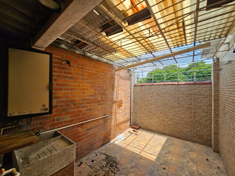 Casa En Arriendo - El Refugio, Cali