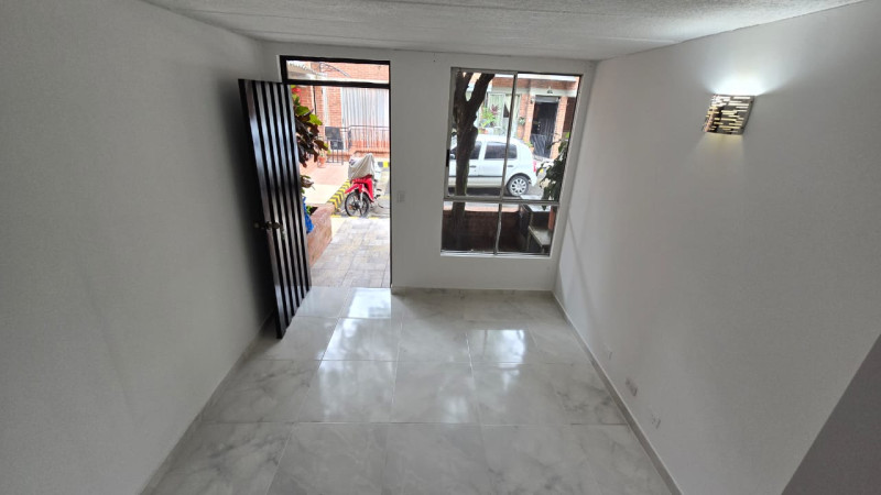 Casa En Arriendo - Limonar, Cali