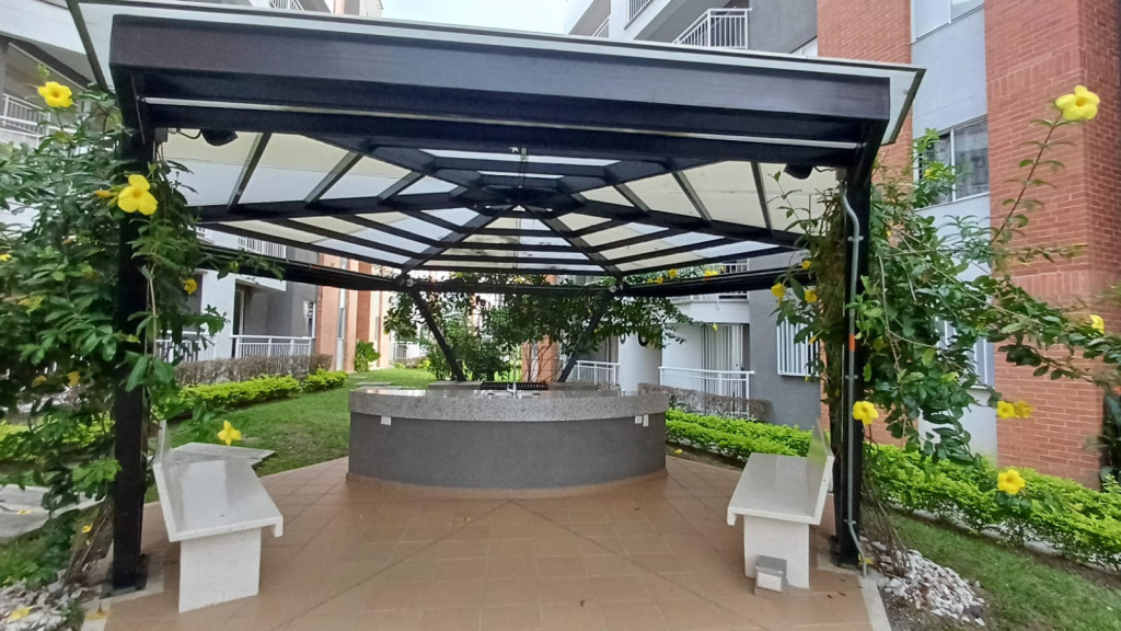Apartamento En Arriendo - Hacienda Kachipay, Cali