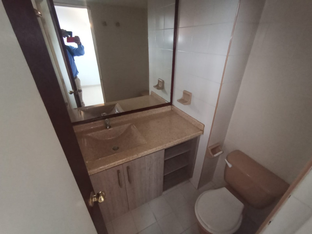 Apartamento En Arriendo - El Limonar, Cali