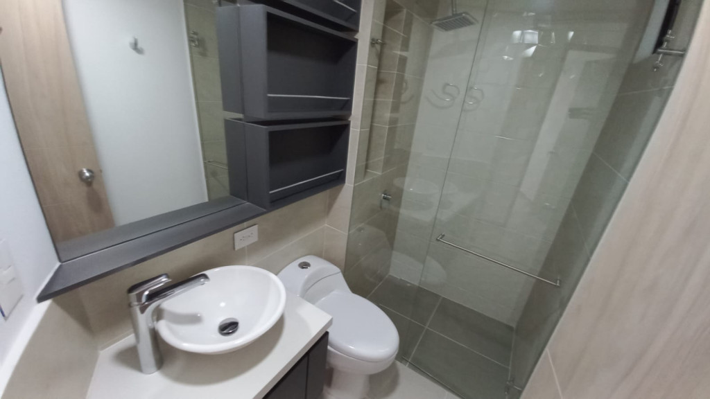 Apartamento En Arriendo - El Vivero, Cali