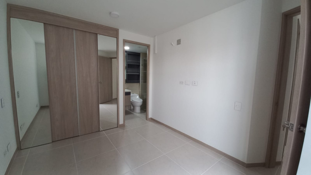 Apartamento En Arriendo - El Vivero, Cali