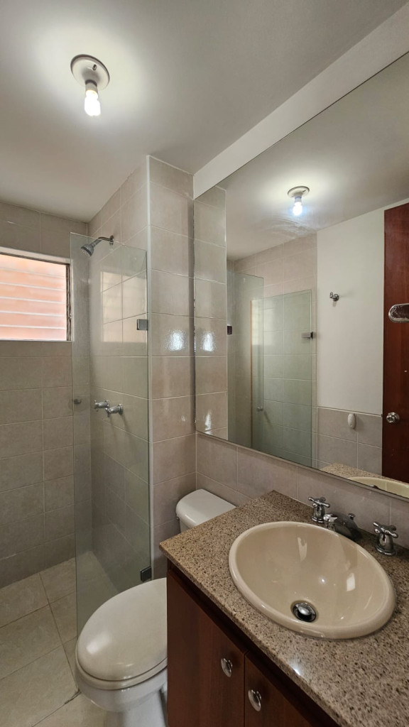 Apartamento En Arriendo - Valle Del Lili, Cali