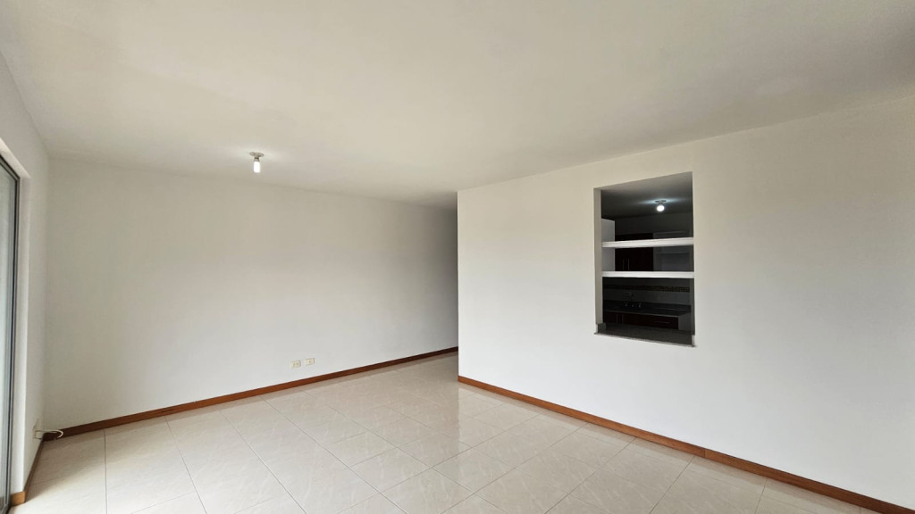 Apartamento En Arriendo - Valle Del Lili, Cali