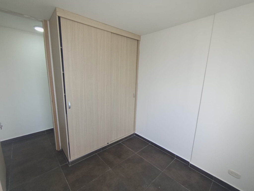 Apartamento En Arriendo - Ciudad Guabinas, Yumbo