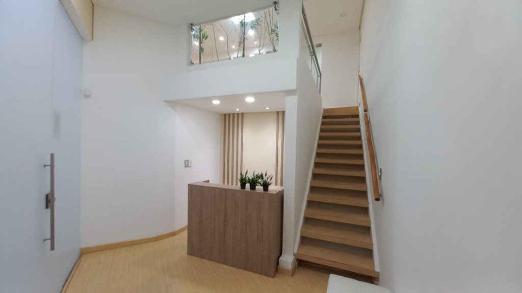 Oficina En Arriendo - Ciudad Jardín, Cali