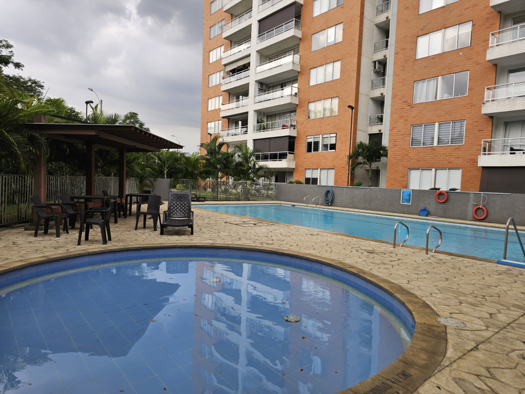 Apartamento En Arriendo - Valle Del Lili, Cali